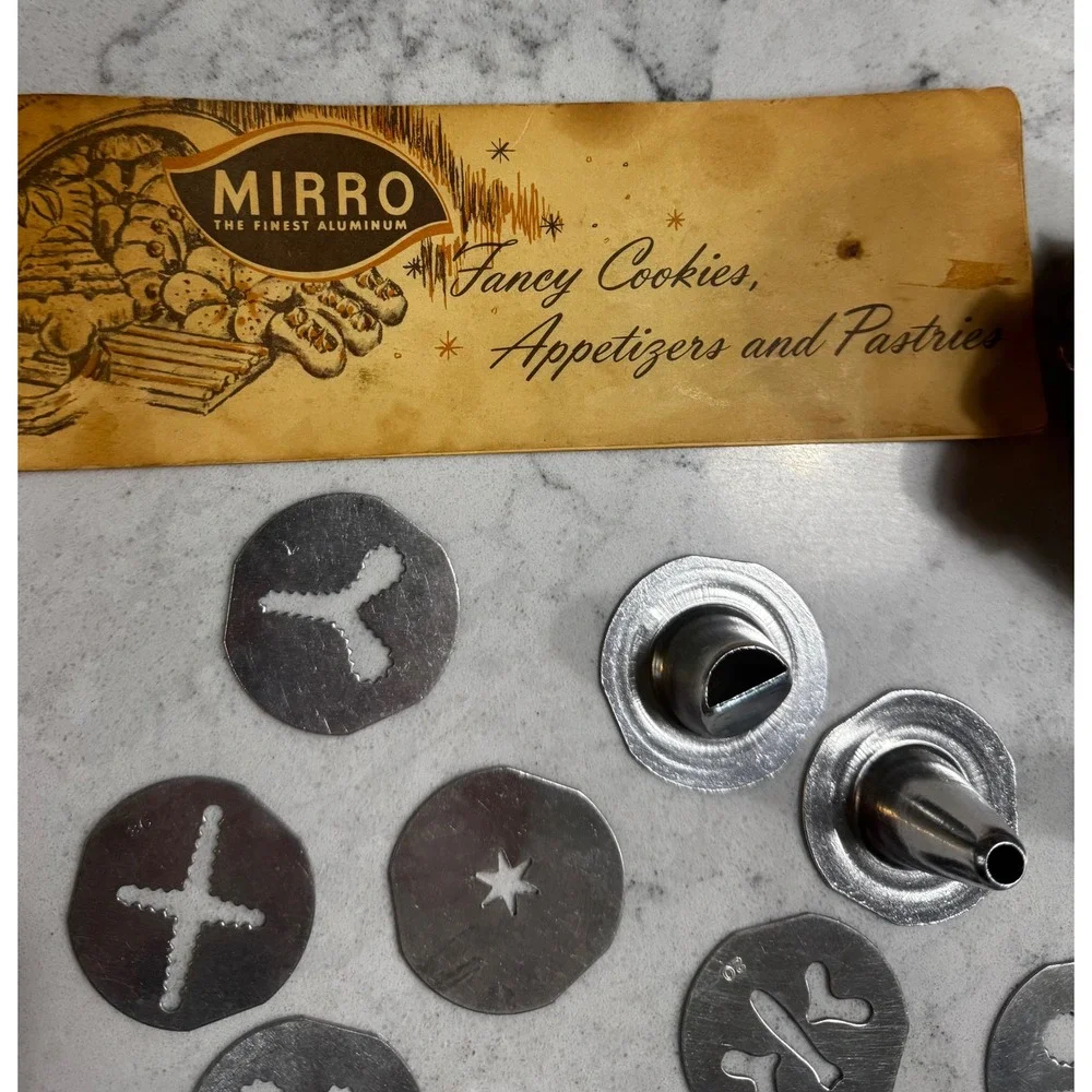 Vintage MIRRO Aluminum Cookie & Pastry Press M-0358-22 Copper Accent 16pc MCM